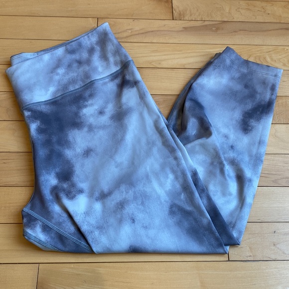 Nike One Icon Clash Cropped Legging - Picture 7 of 7